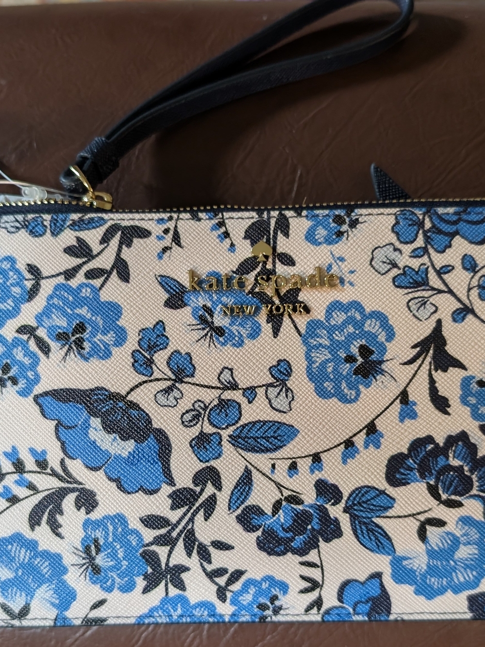 kate spade Lucy Vase Floral Medium L-Zip Wristlet - Picture 2 of 6